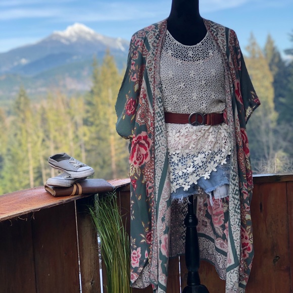 Crotched Boho tank - Picture 4 of 4